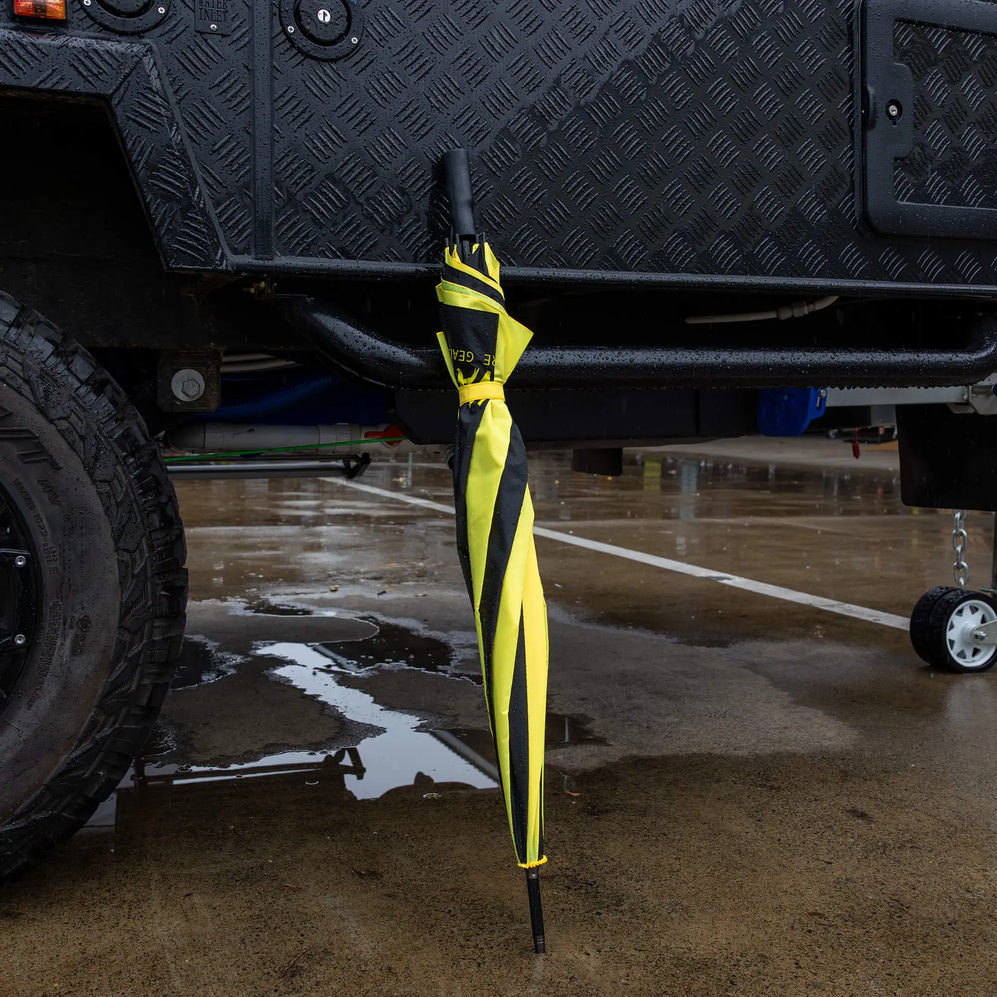 Bushwakka Umbrella - Yellow & Black - Image 2