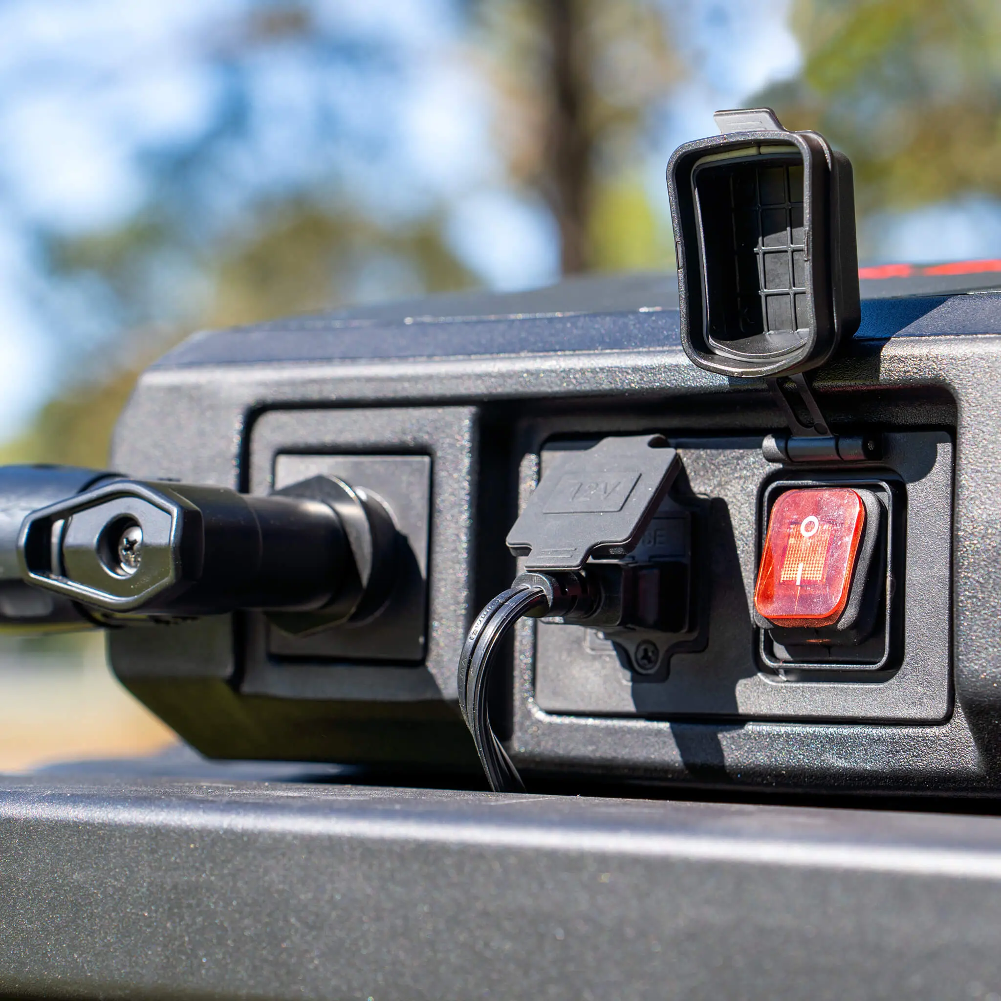 CAOS 35L Water Tank with Recovery Board Mount - Image 5