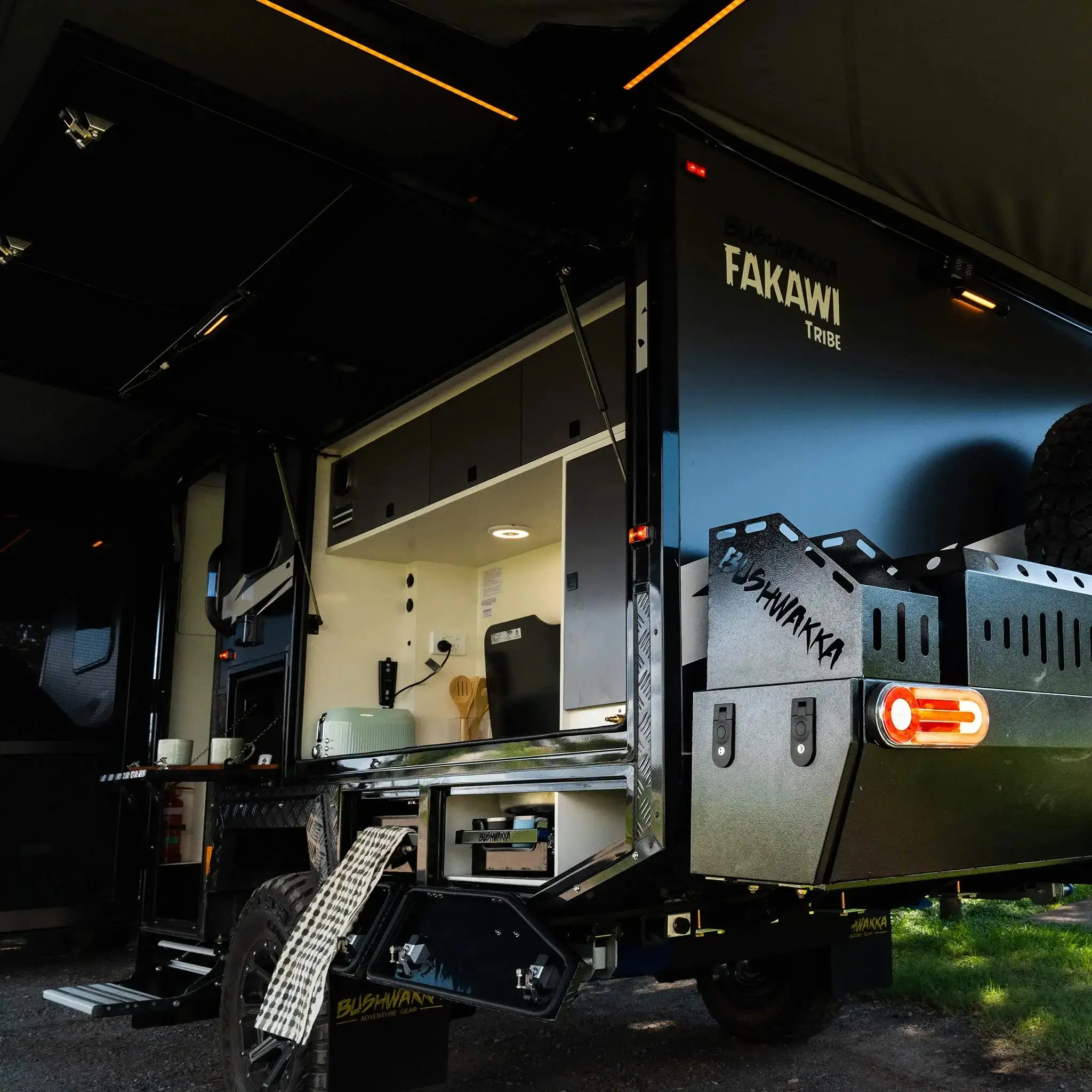 FAKAWI TRIBE 3 - 15ft Camper - Image 19