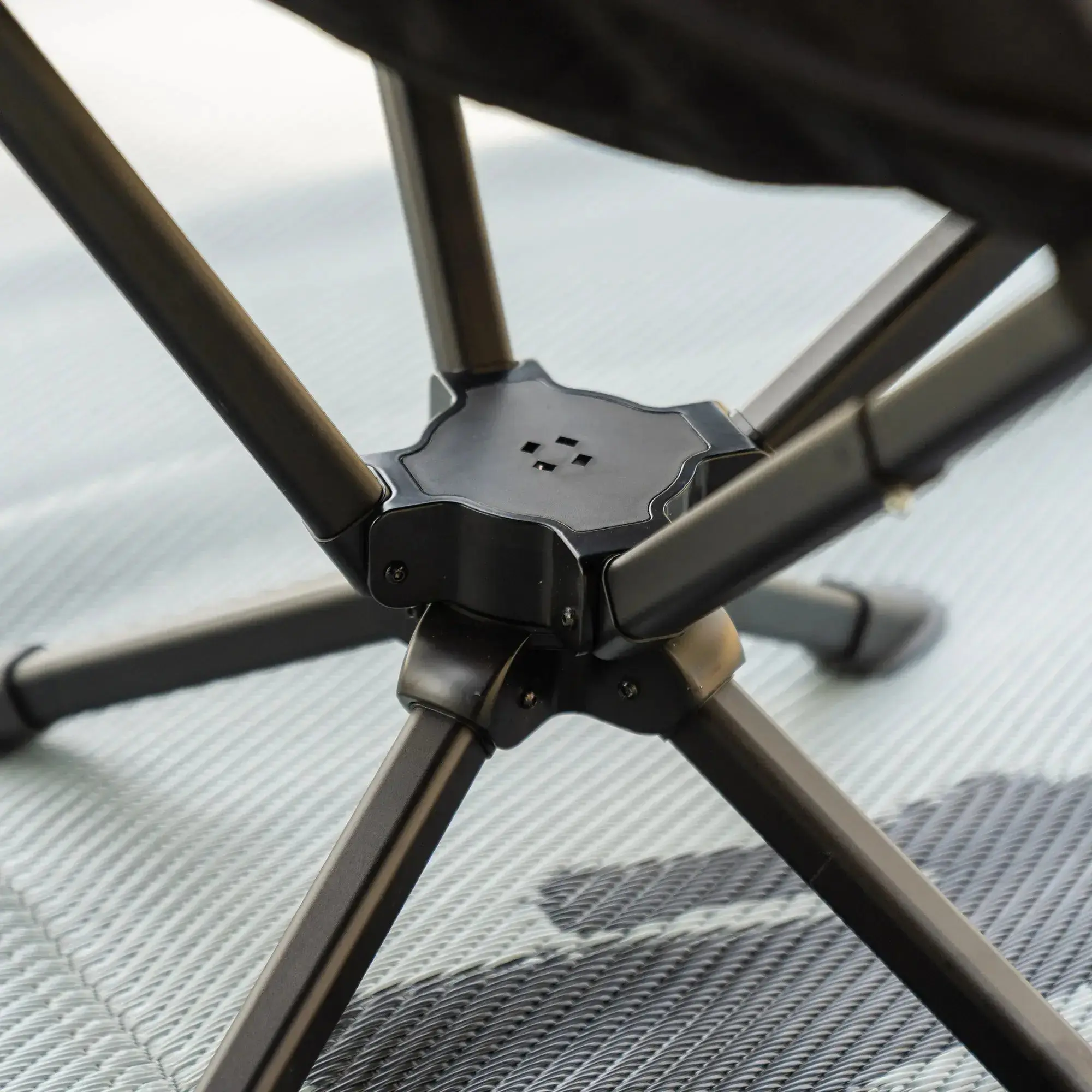 High 5 Chair with Cup Holder - Image 12