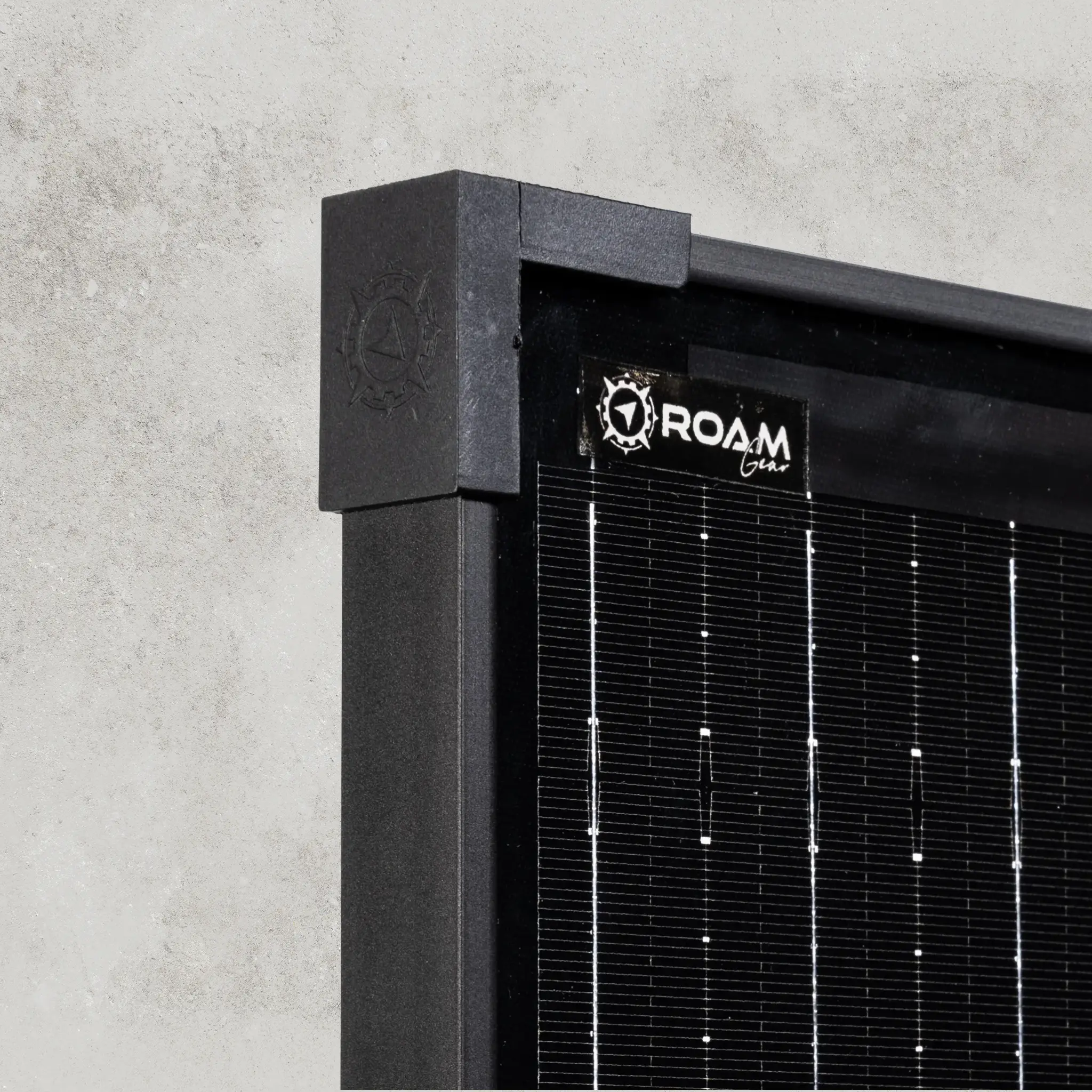 200W 12V Slimline Square Black Glass Solar Panel (20mm Frame) - Image 6